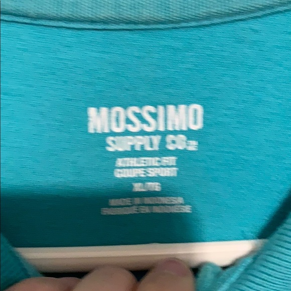 Men’s XL polo - Picture 2 of 2